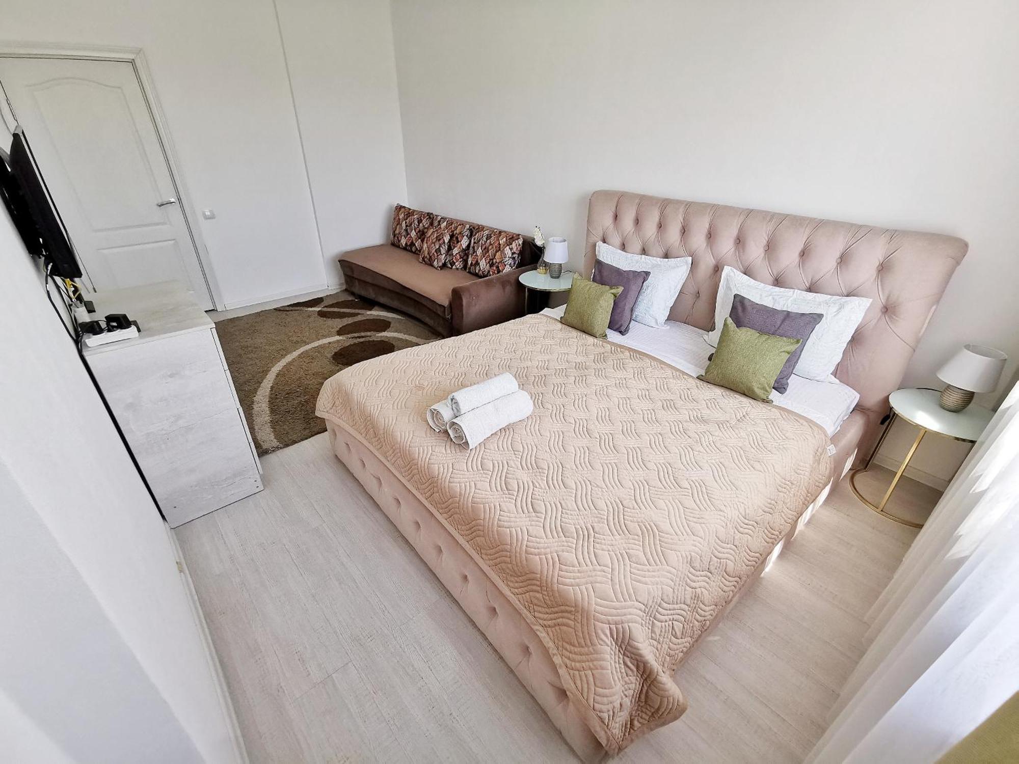 Appartments " Zhetysu-4" Almatı Dış mekan fotoğraf