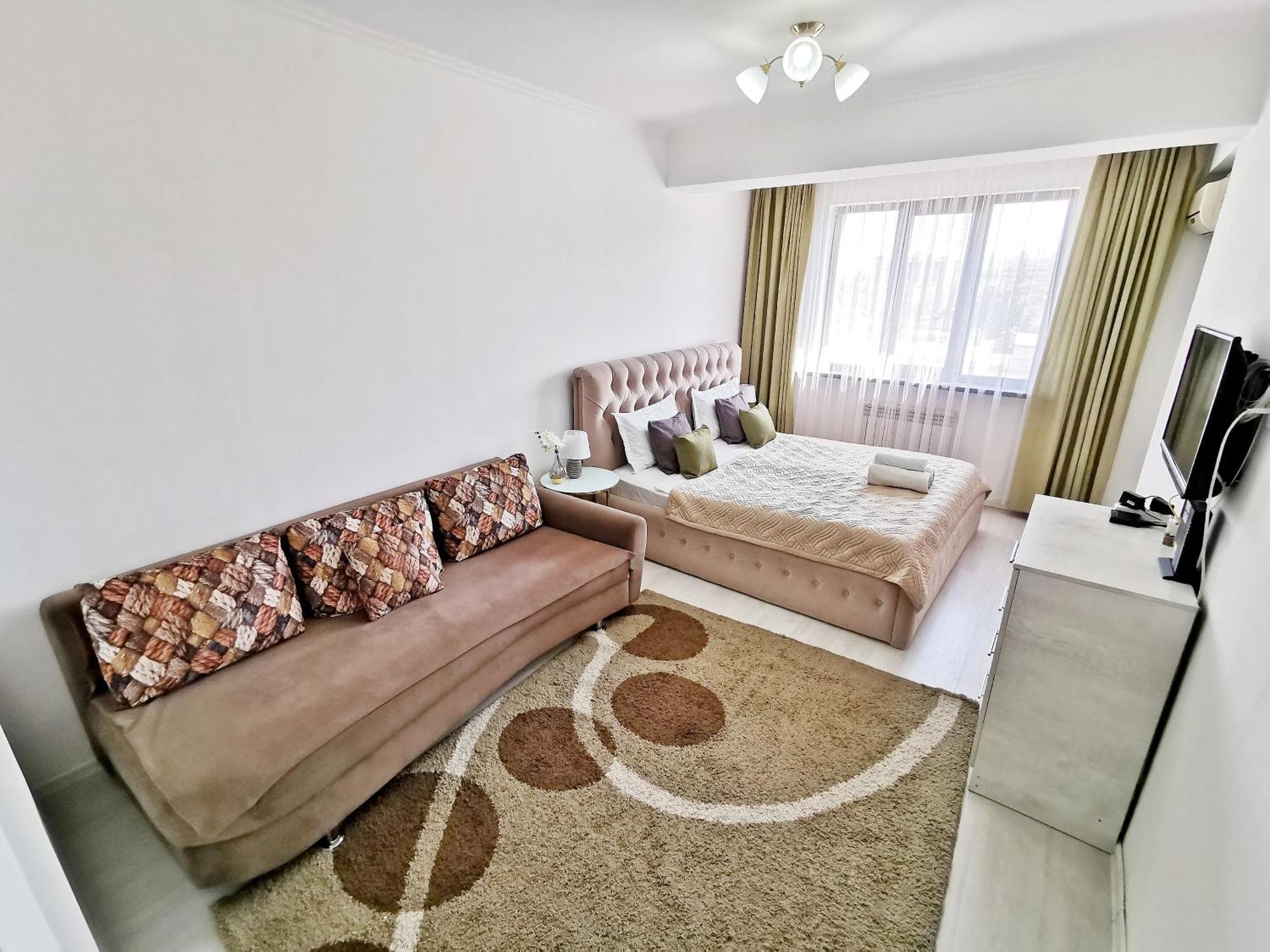 Appartments " Zhetysu-4" Almatı Dış mekan fotoğraf