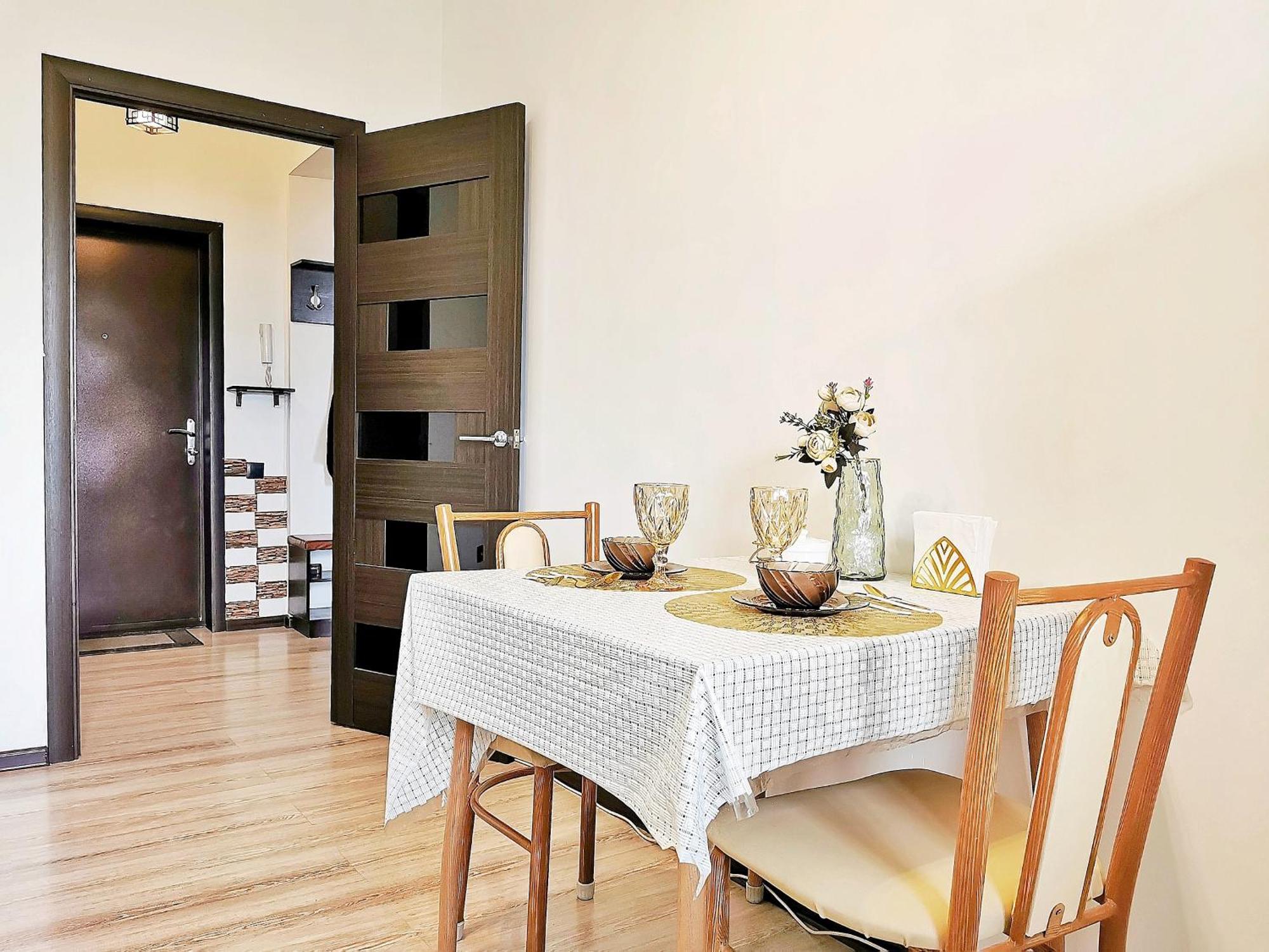 Appartments " Zhetysu-4" Almatı Dış mekan fotoğraf