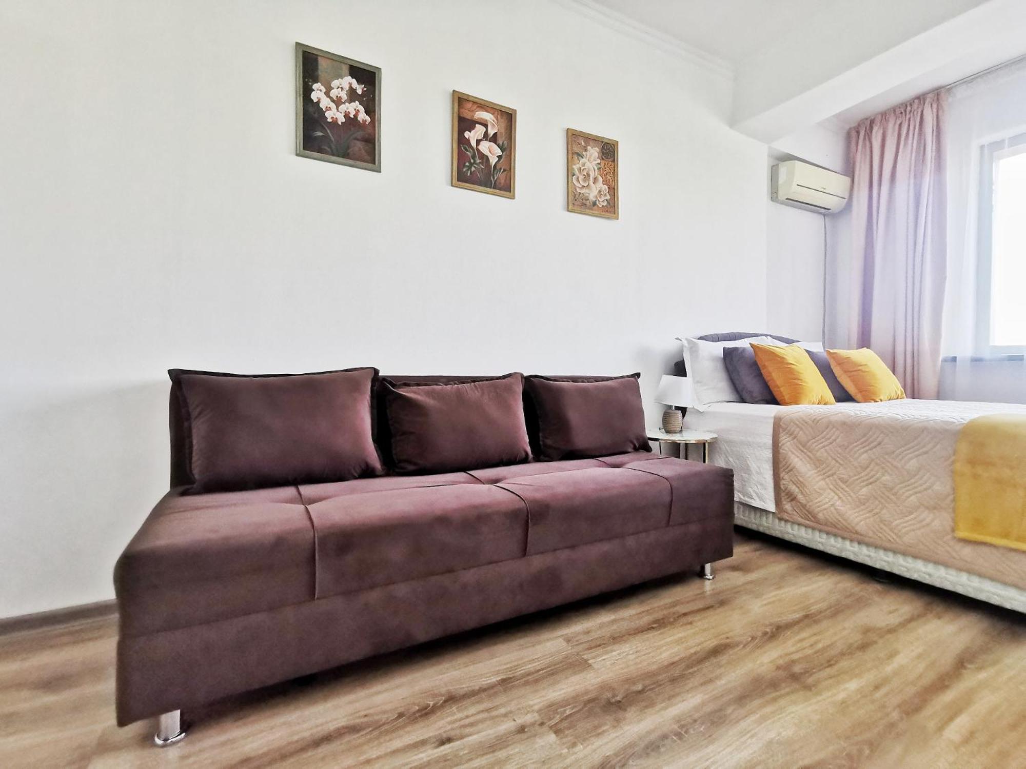 Appartments " Zhetysu-4" Almatı Dış mekan fotoğraf