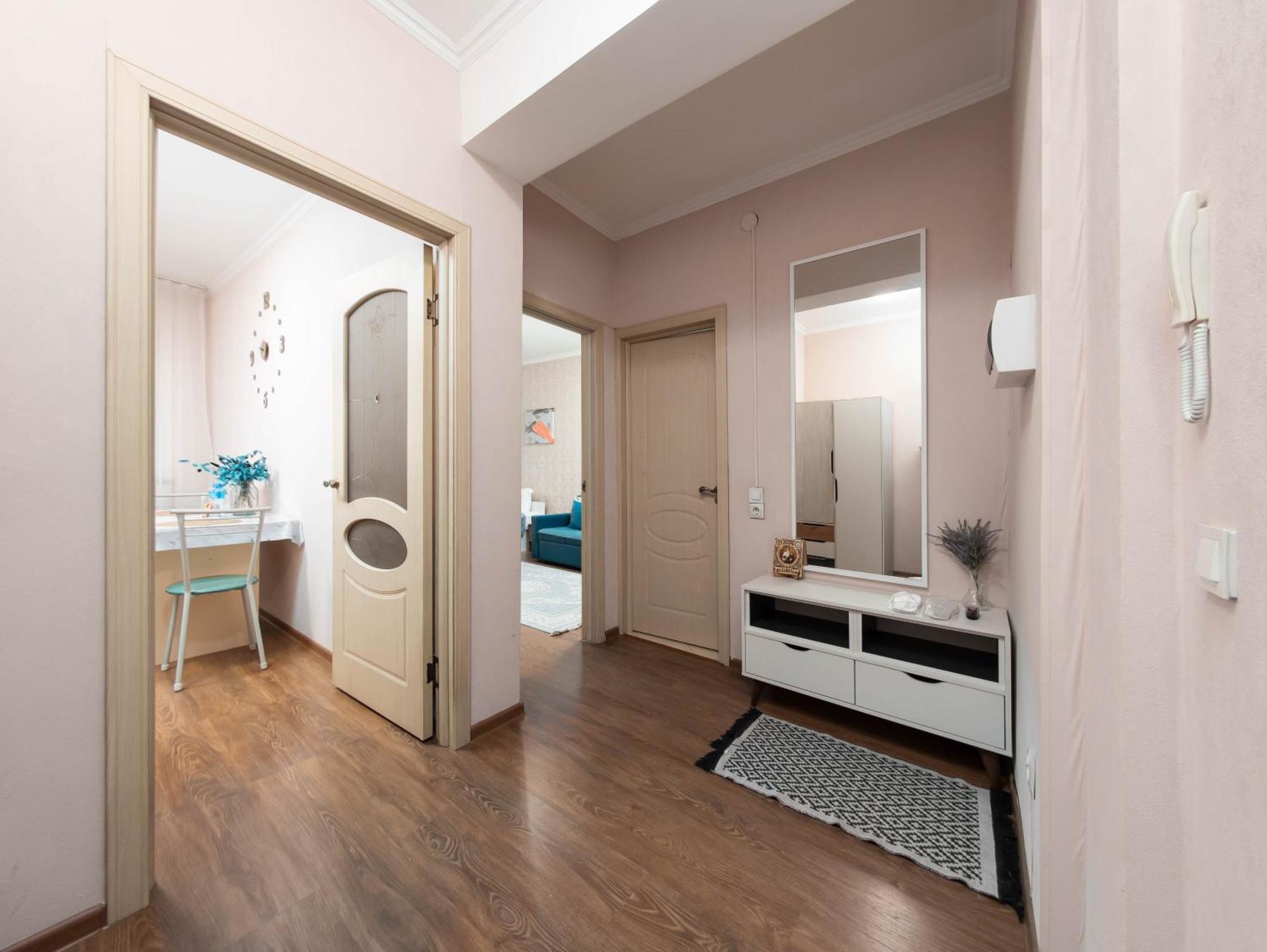 Appartments " Zhetysu-4" Almatı Dış mekan fotoğraf